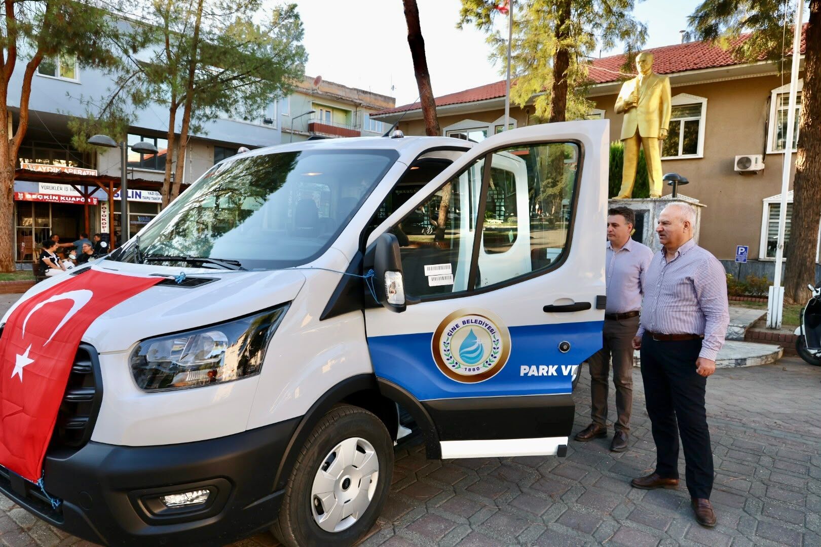 Baskan Kivrakk Arac Filosunu Guclendiriyor Iki Arac Daha Yol 696387 85C97A