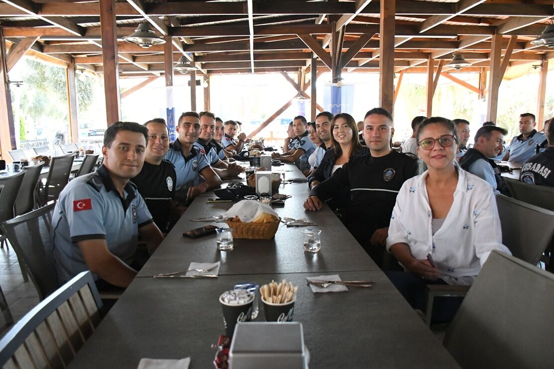 Baskan Vekili Demirtas Zabita Teskilatini Unutmadi 690139 73C668