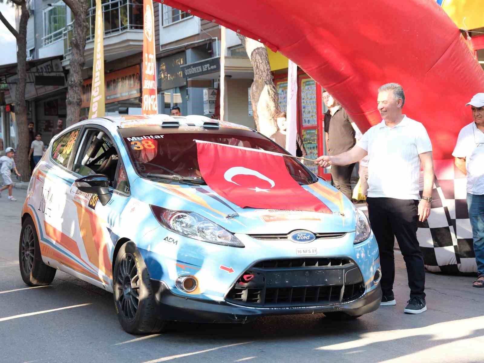 Buharkent Te Yaris Seremonik Start Ile Basladi 1788626103753 620843