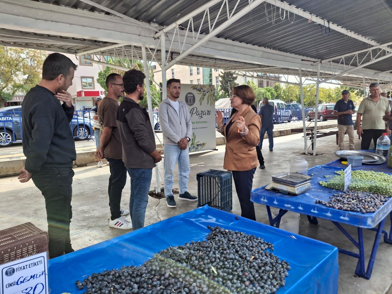 Didim Belediyesi Oncu Oldu Zeytin Ureticileri Pazara Kavustu 695695 3Db88B