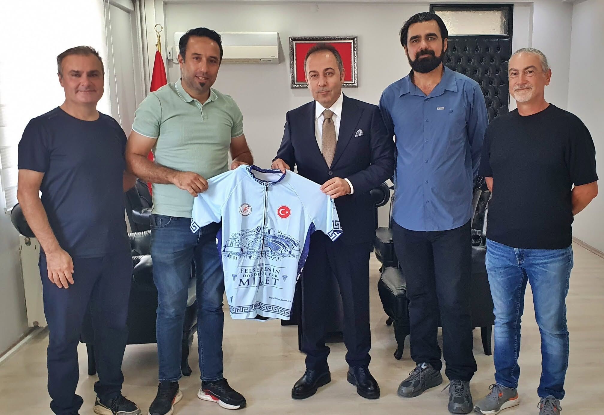 Didimli Bisiklet Tutkunlari 6 Didim Bifest Oncesi Protokol Z 696134 37492B