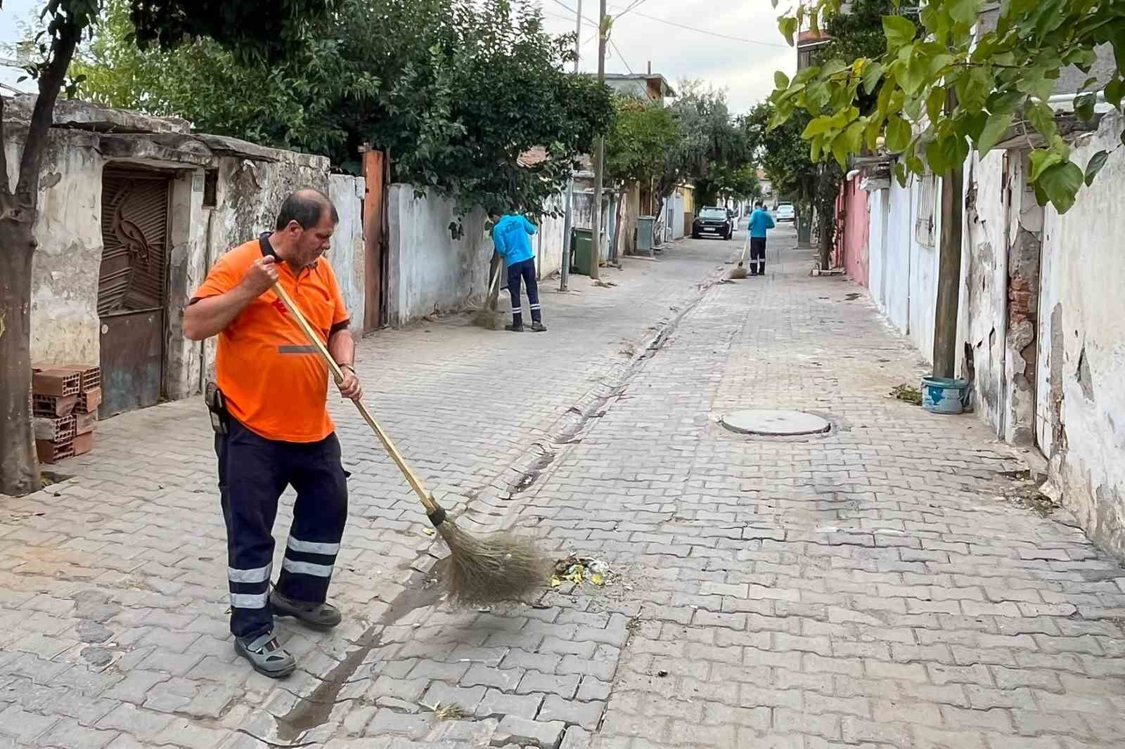 Efeler De Temizlik Mesaisi Suruyor 1790581802596 928647