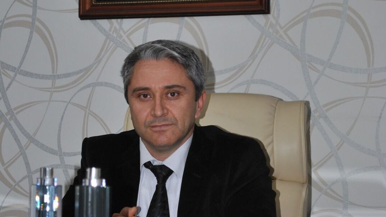 Ehliyet Sinavinda Iki Duba Arasina Park Devri Sona Eriyor 689678 Ea5C1E