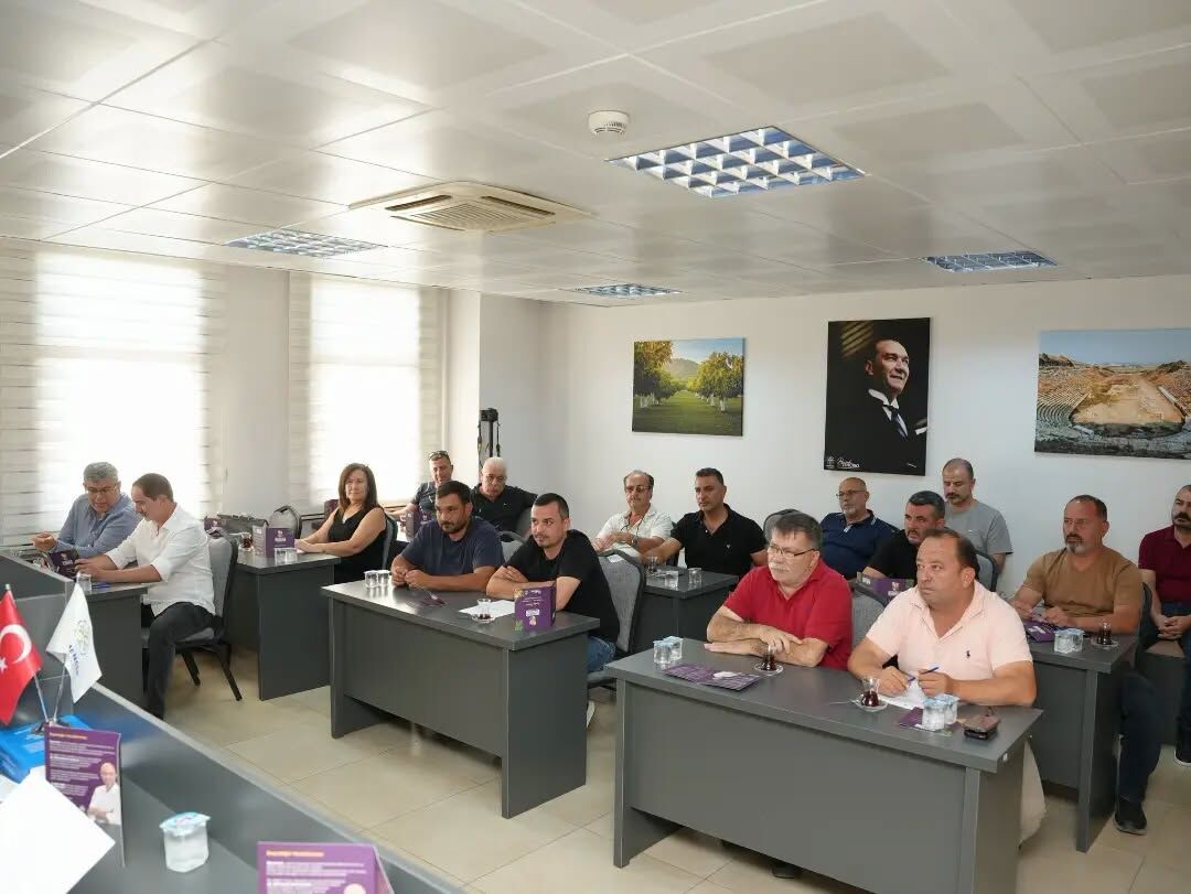 Germencik Meclisinde Komisyon Mesaisi Uyeler Secildi 692150 A693E1