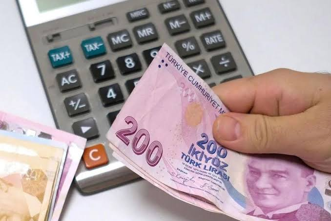SON DAKİKA: MEMUR VE EMEKLİ ZAMMINDA YENİ RAKAMLAR! İşte O Liste!