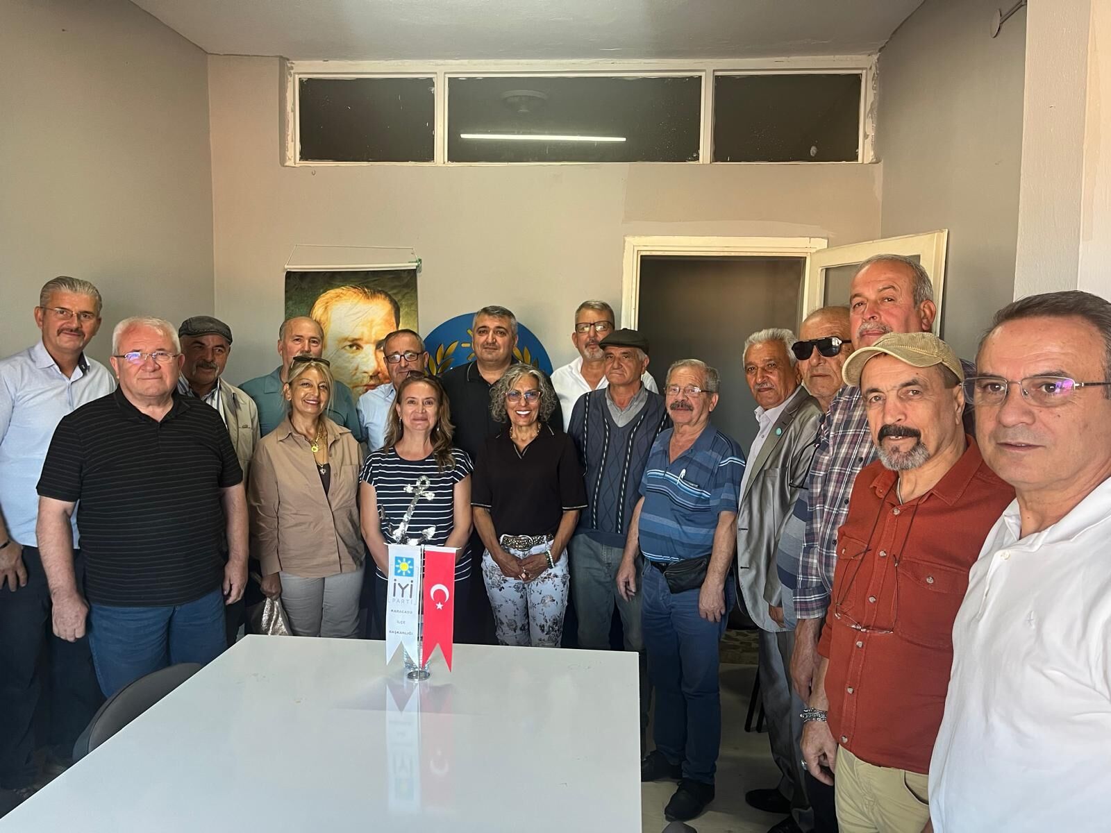 Iyi Parti Nazilliden Karacasudaki Yeni Yonetime Hayirli Olsu 695915 F5F2C4