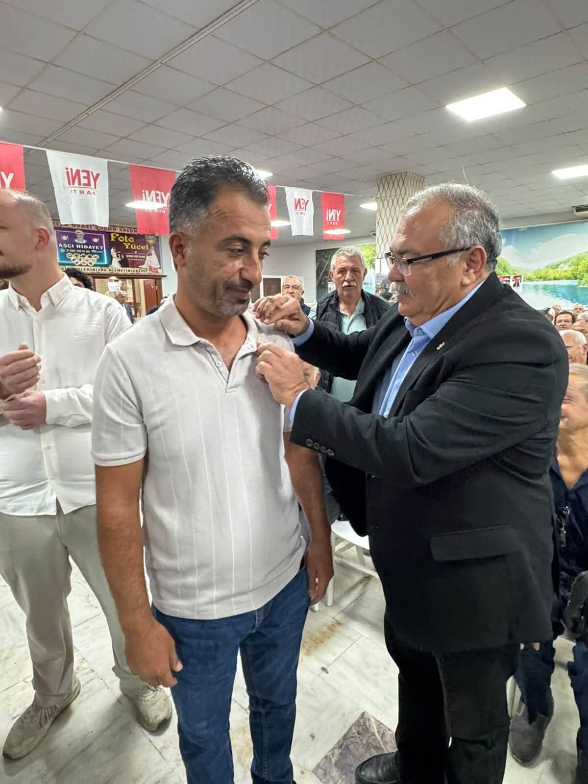 Iyi Parti Ve Deva Partisinden Yeni Partiye Iki Transfer 695485 808E9E
