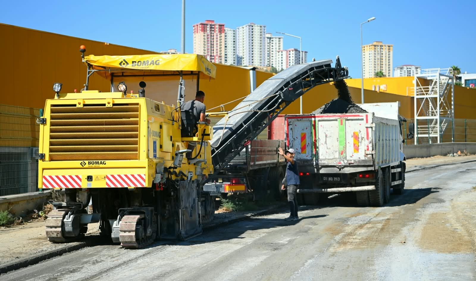 Kusadasi Belediyesinde Ustyapi Yatirimlari Hiz Kesmiyor 689878 Edc04F