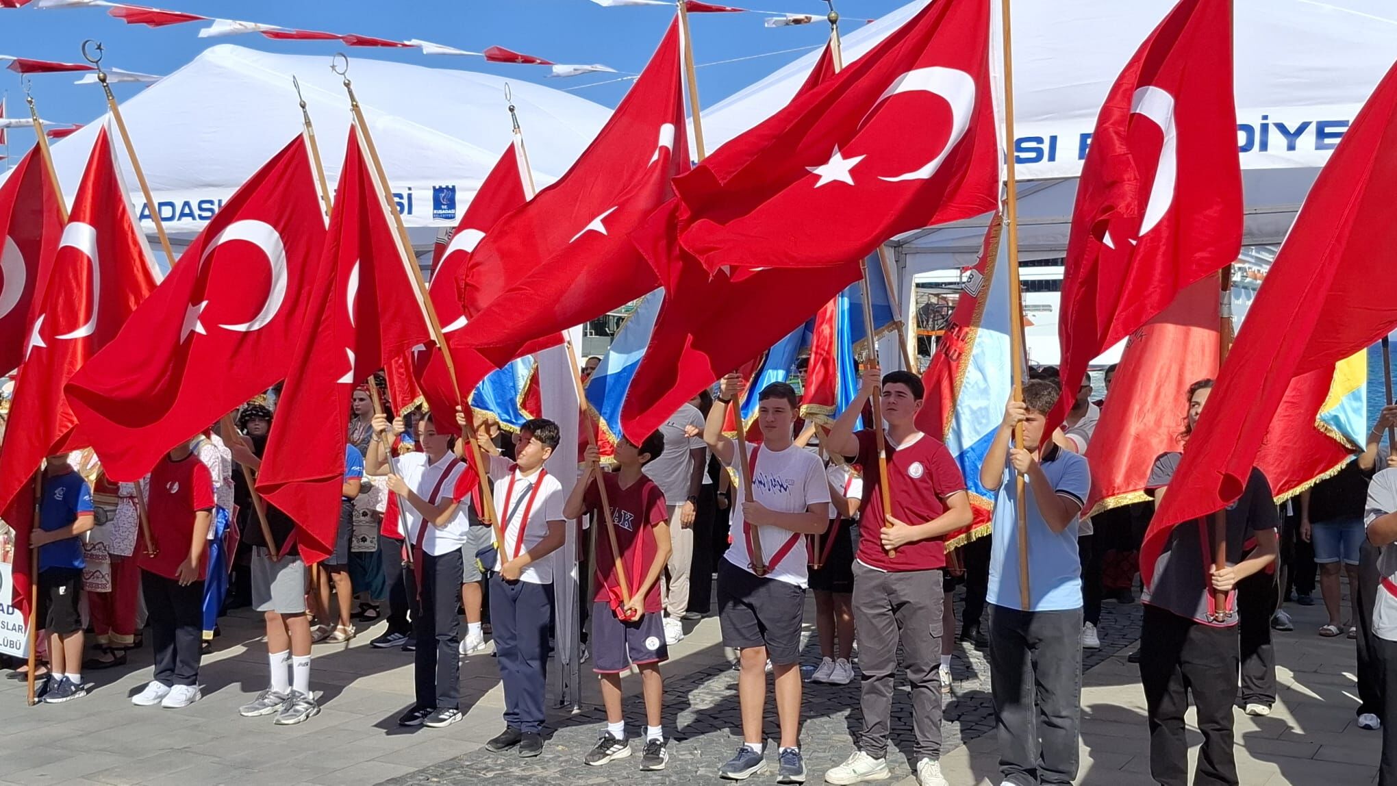 Kusadasinin Dusman Isgalinden Kurtulusunun 104Uncu Yili Kutl 690693 C3F4A8
