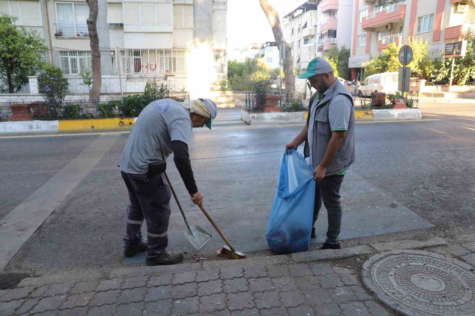 Nazilli Belediyesi Nden Temizlik Calismasi 1789374002538 409943