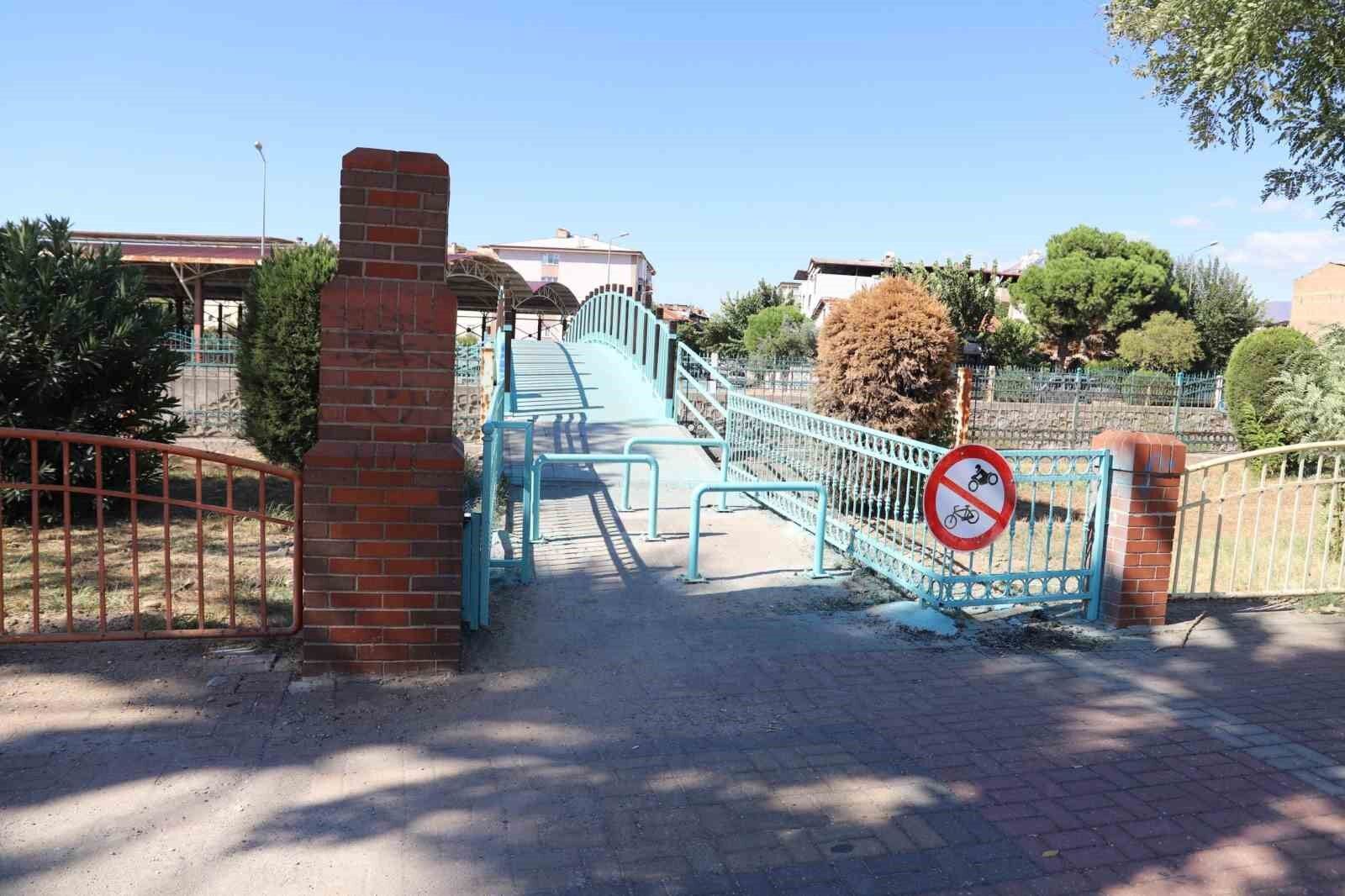 Nazilli Belediyesi Nden Yesil Mahalle De Kopru Guvenligine Yeni Duzenleme 1790681700598 635136