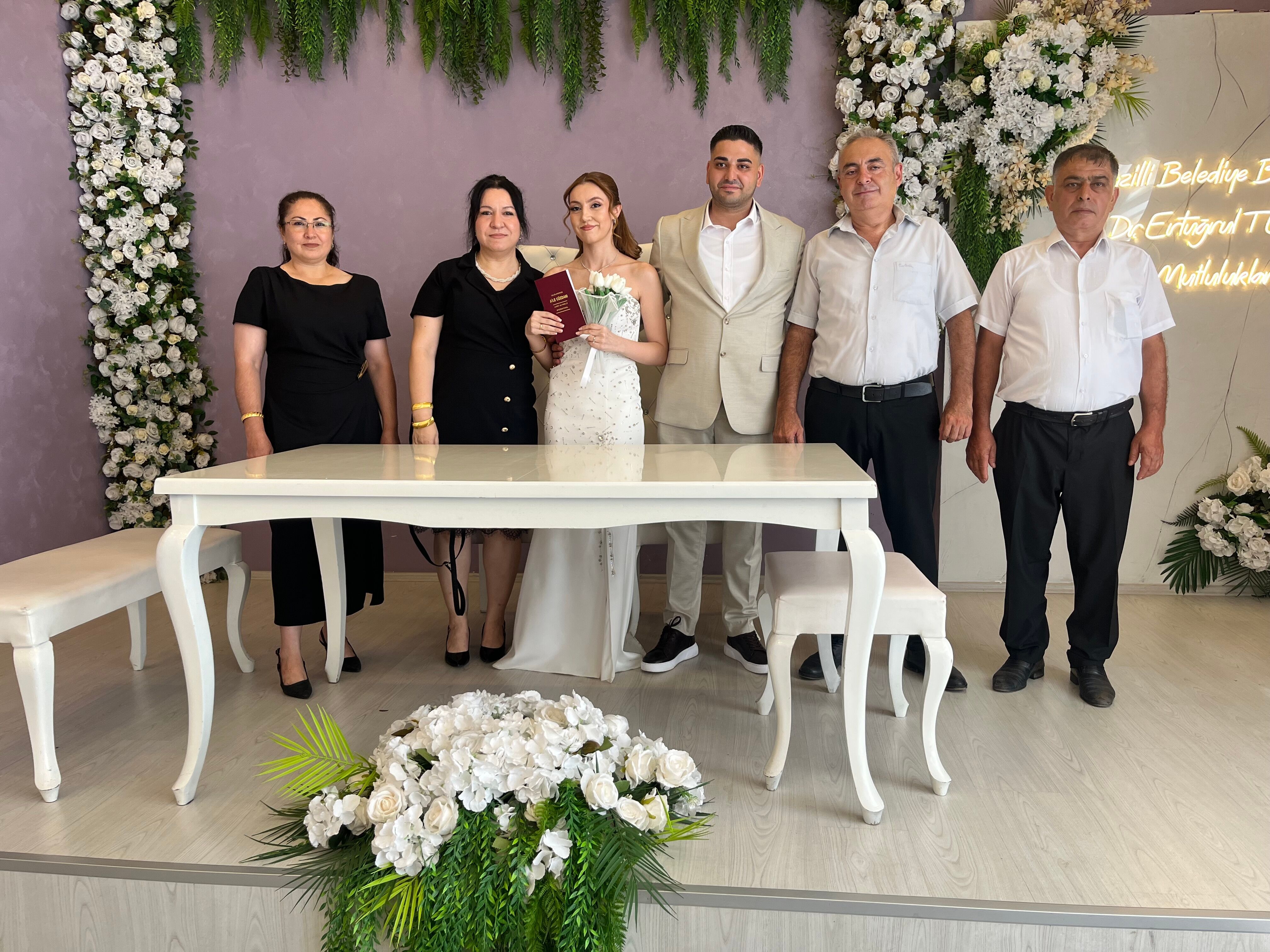 Nazillide Genc Ciftin Mutlu Gunu Beyzanur Ve Ersin Hayatlari 690075 76C225