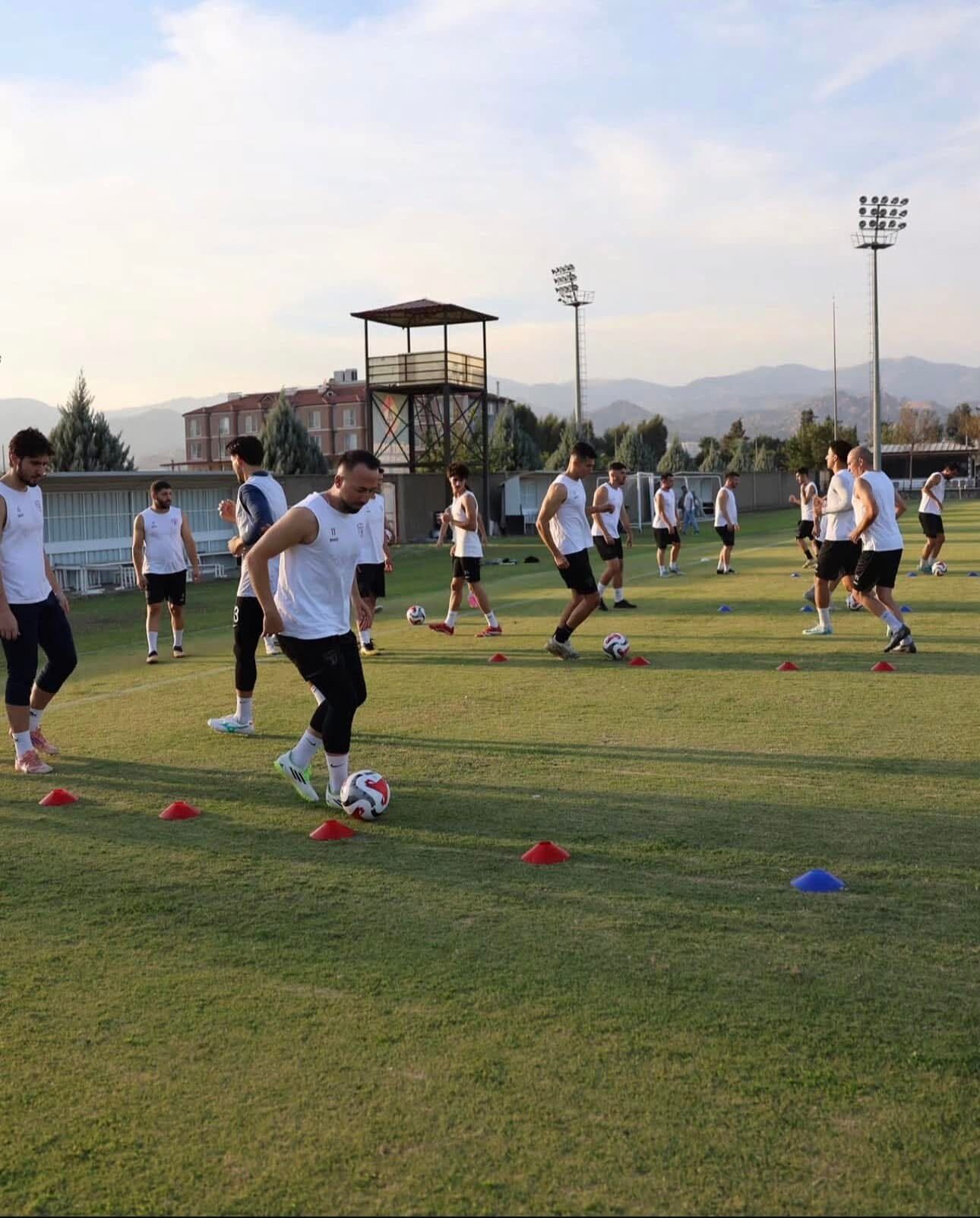 Nazilli'nin fikstürü belli oldu: 3'ncü hafta derbi var