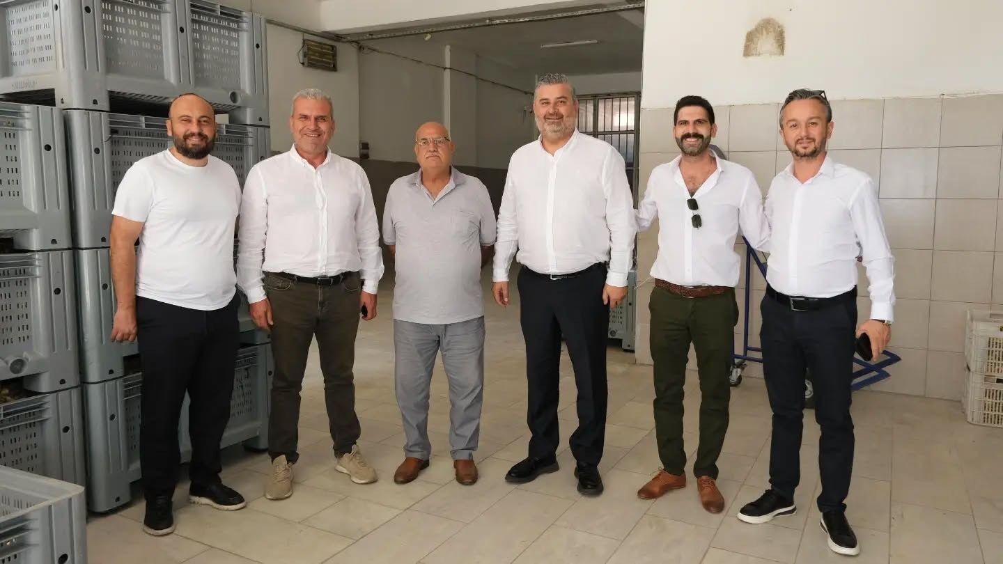 Ozen Akgunden Kirliogluna Ziyaret Gundem Tarim Ve Ticaret 689947 Ec4681
