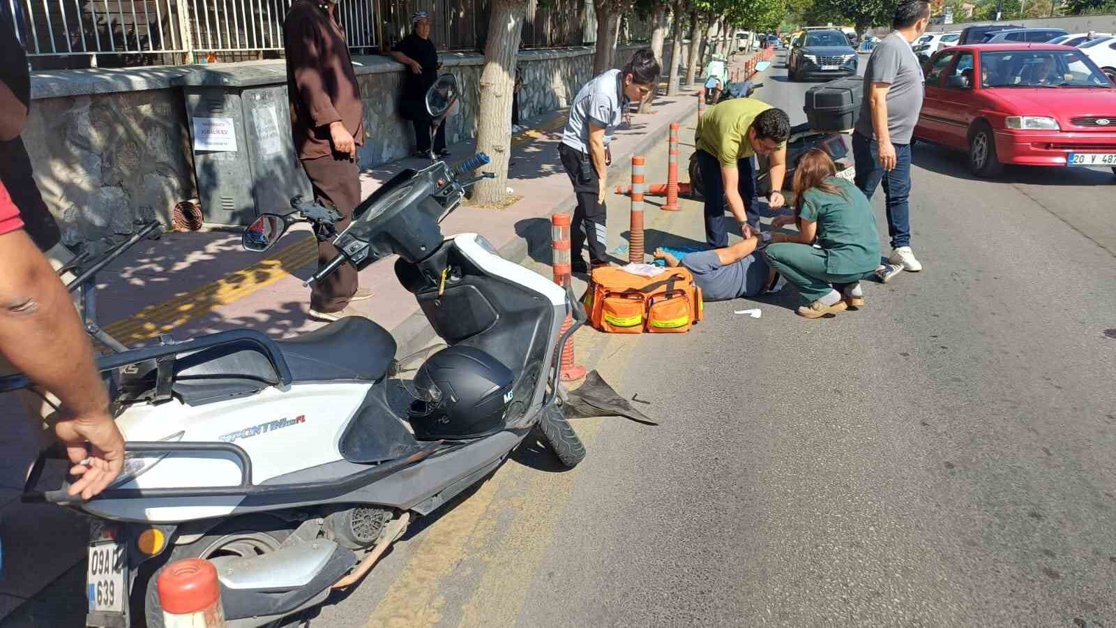 Aydın'da panik fren kazası: Motosiklet dubalara çarptı