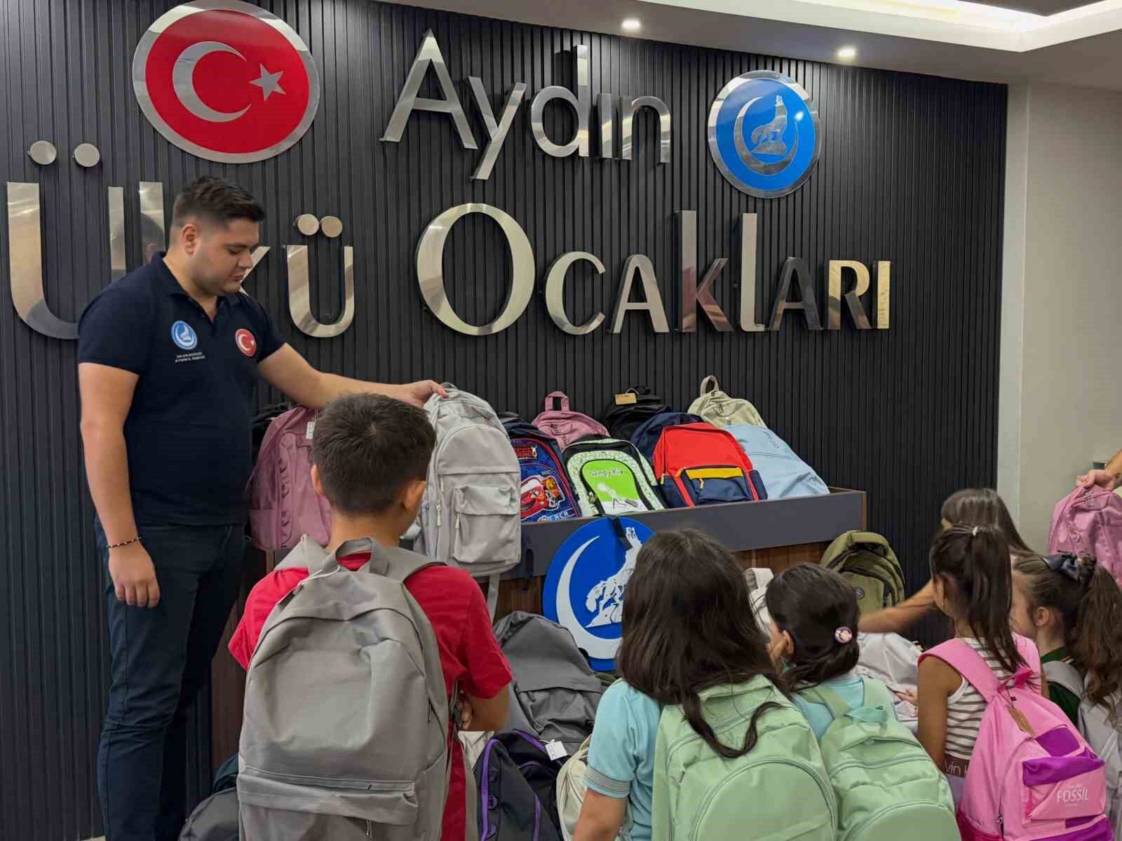 Ulkuculerden Ogrencilere Kirtasiye Destegi 1789454400633 839585