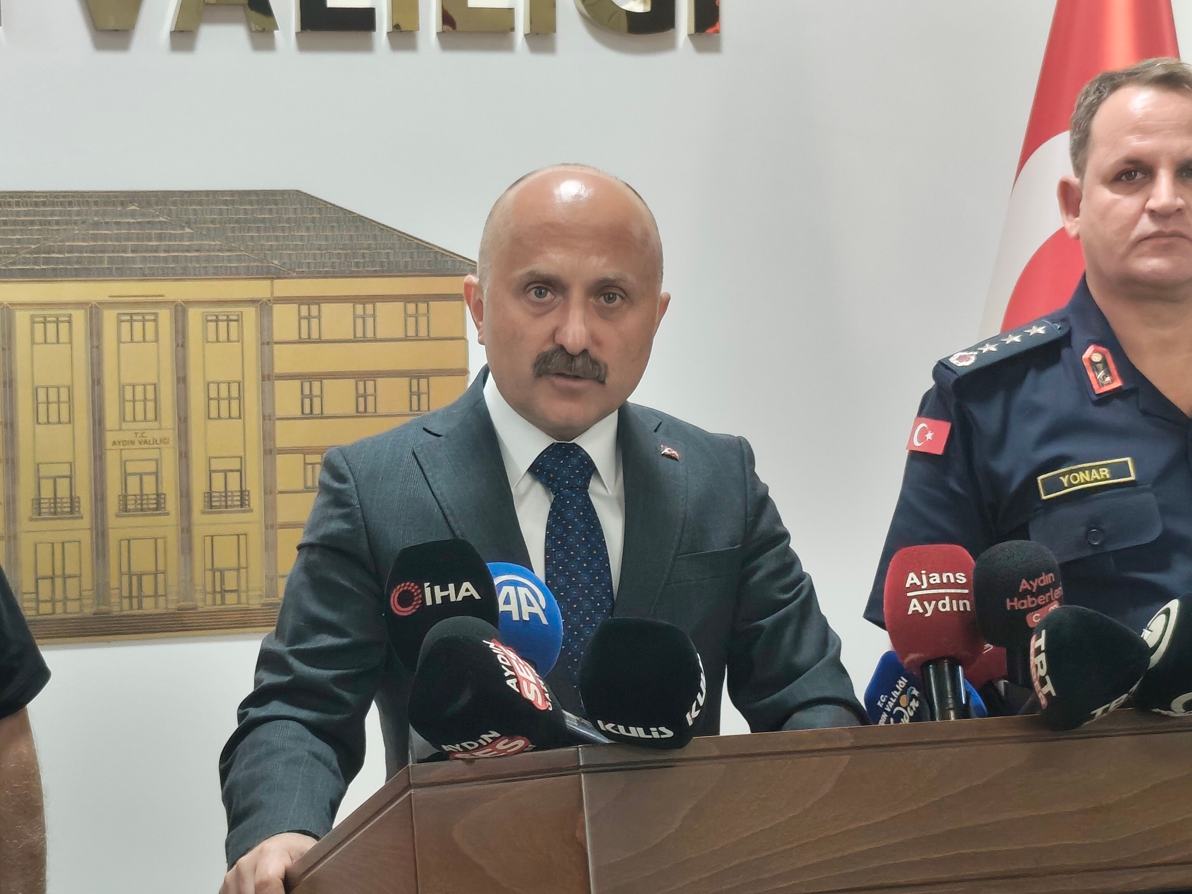 Vali Varol Asayis Bilancosunu Acikladi Zehir Tacirlerine Agi 690088 D36E45