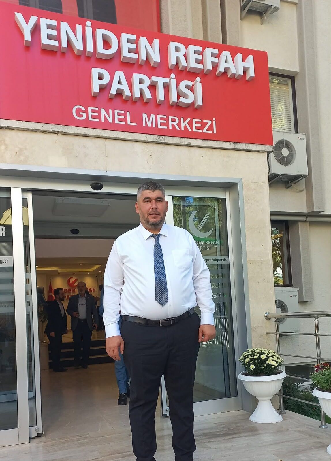 Nazilli’de eski ilçe başkanı silahla yaralandı