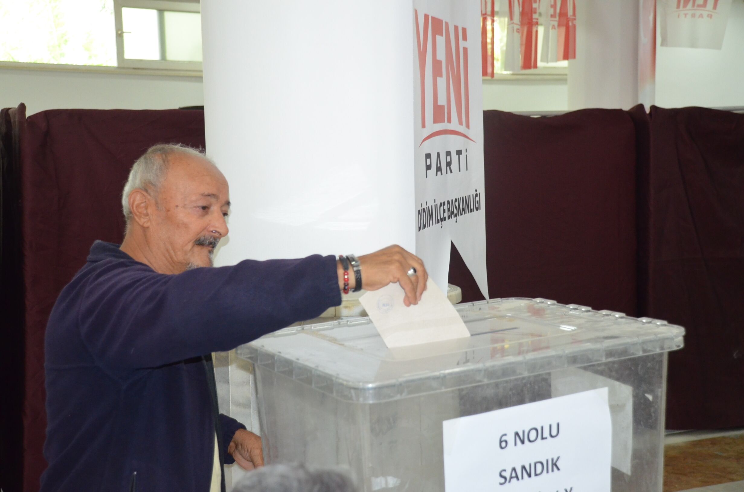 Yeni Parti Didimde Mevcut Baskan Demir Rakipsiz Ilce Baskan 695484 2E9252