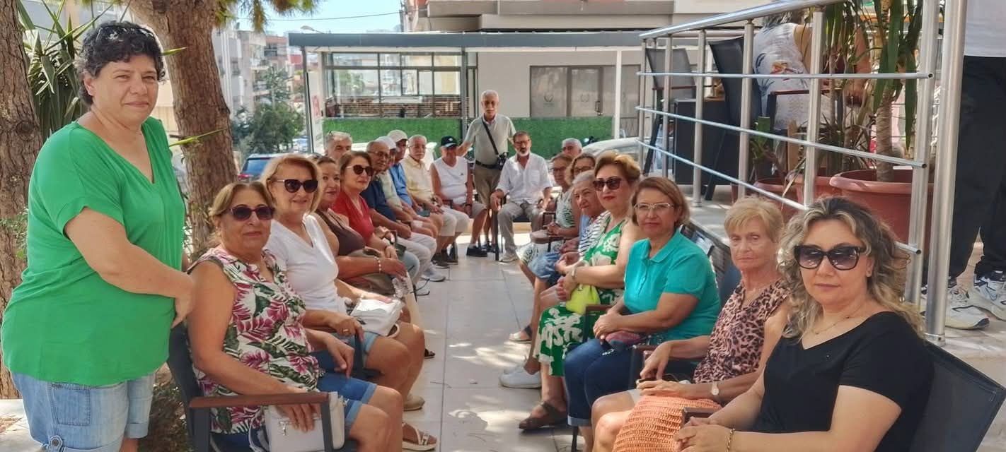 Yeni Parti Kusadasinda Sandik Delegeler Icin Acildi 691884 A1E94C