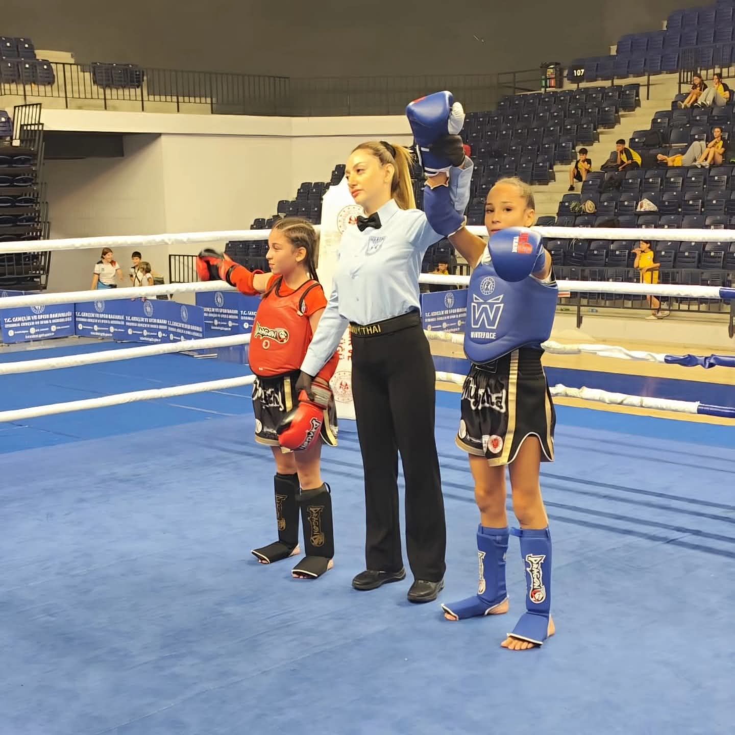 Yesilay Muaythai Cocuklar Turkiye Sampiyonasinda Kusadasi Ru 689391 Ee1Bdc