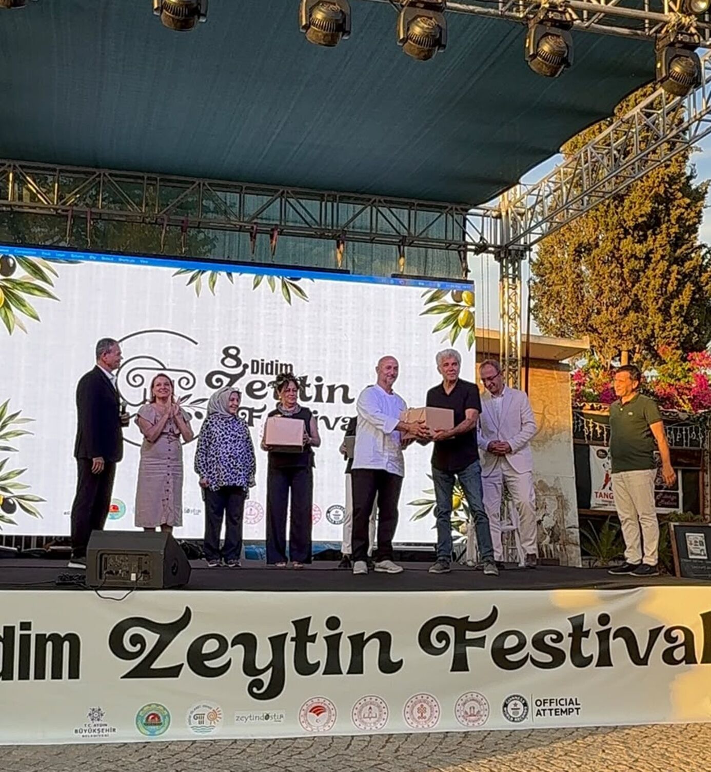 8 Didim Zeytin Festivali Odul Toreniyle Sona Erdi 13424 Kisi 698926 5957B1
