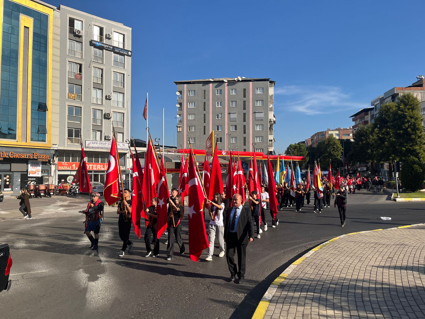Ataturkun Nazilliye Gelisinin 89 Yildonumu Celenk Koyma Tore 698397 D59Ae9