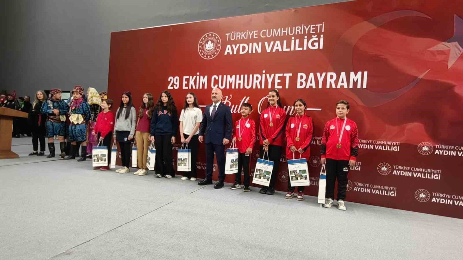 Aydin Da 29 Ekim Torenle Kutlandi 1793265304870 549517