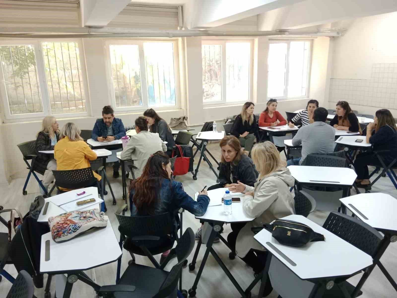Aydin Da Ogretmenlere Stem Egitimi Verildi 1793368803221 56200