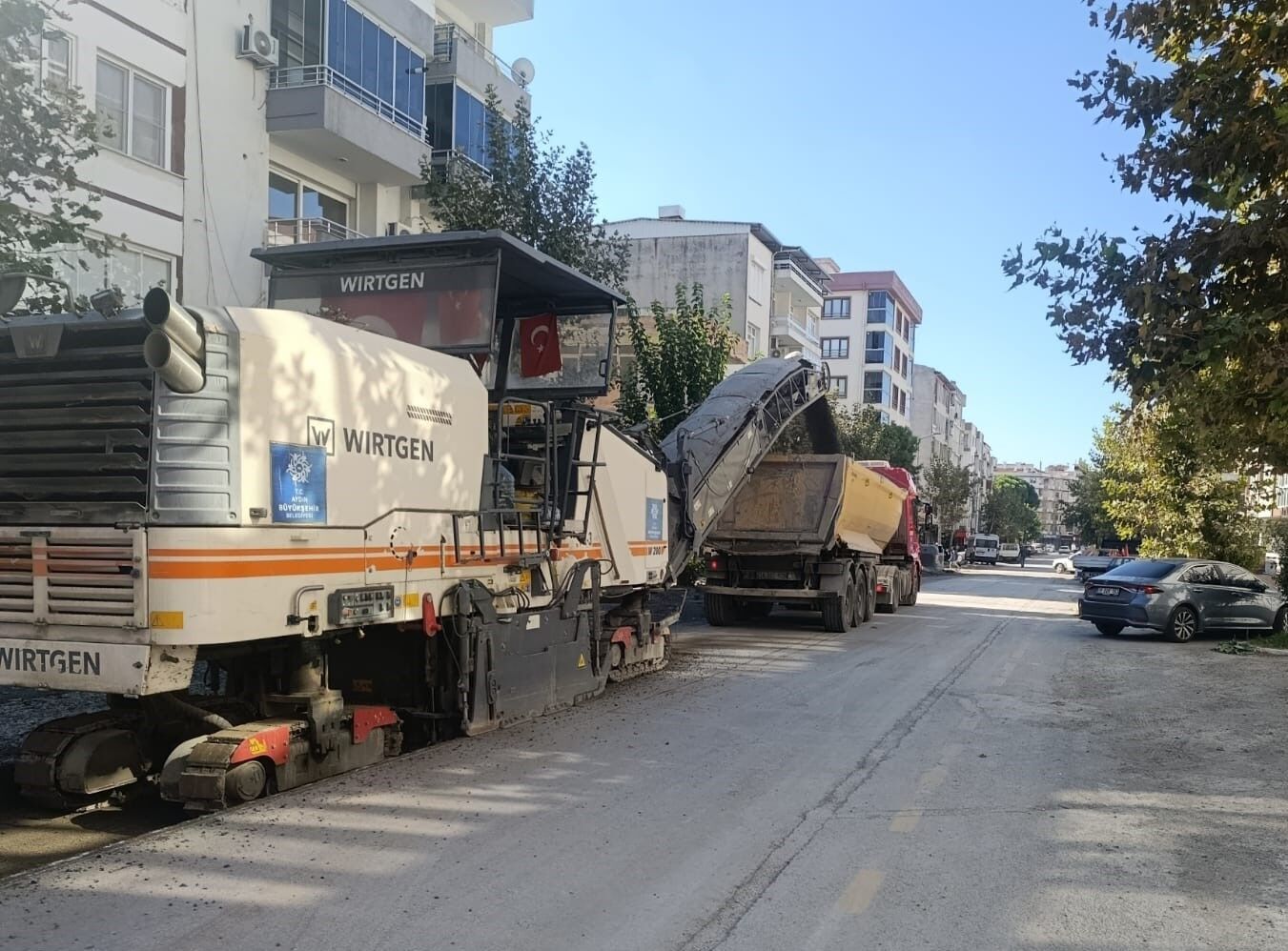 Aydin In 17 Ilcesinde Yollar Icin Es Zamanli Calisma 1791008703049 127719