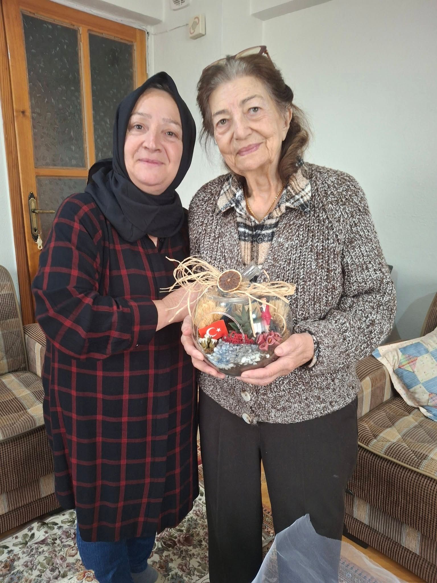 Aydinda 55 Yil Sonra Ilk Kez Bulustular Duygusal Anlar Yasan 700819 8F3726