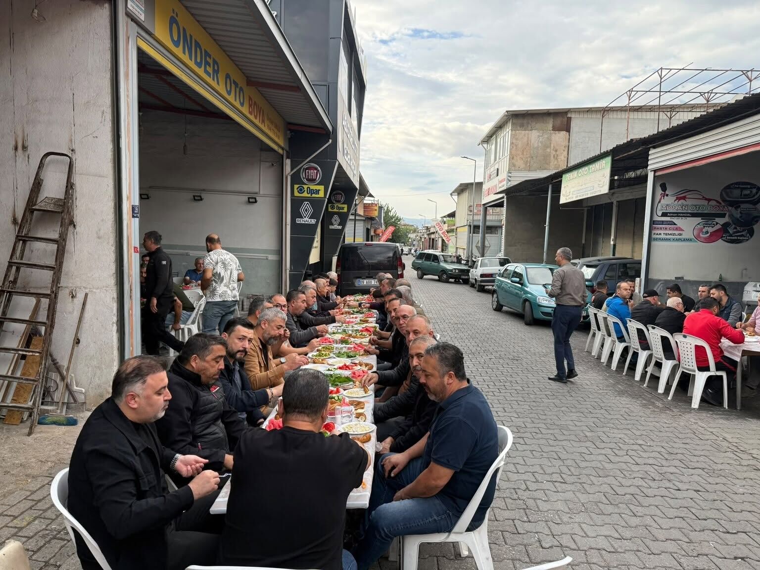 Aydın’da sanayi esnafı kahvaltıda buluştu