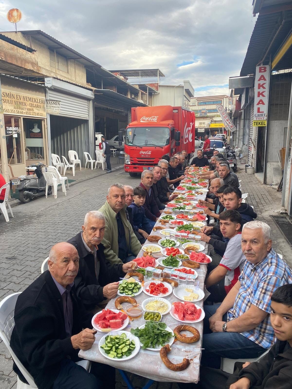 Aydinda Sanayi Esnafi Kahvaltida Bulustu 696960 4D0De4