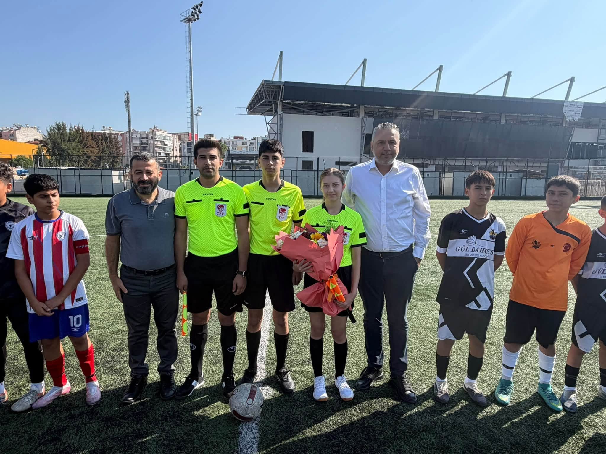 Baskan Altuntas Sahalarda Amator Sporun Yaninda 702816 A94D21