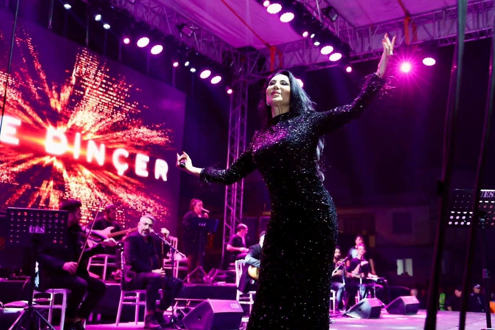 Cinede Zeytin Festivali Coskusu 701896 3C9666
