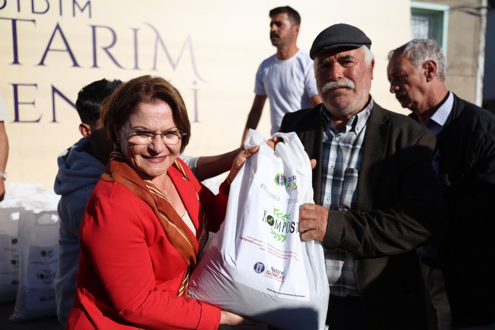Didim Tarim Senligi Dort Gun Boyunca Uretimin Ve Emegin Dege 700673 8265Ee