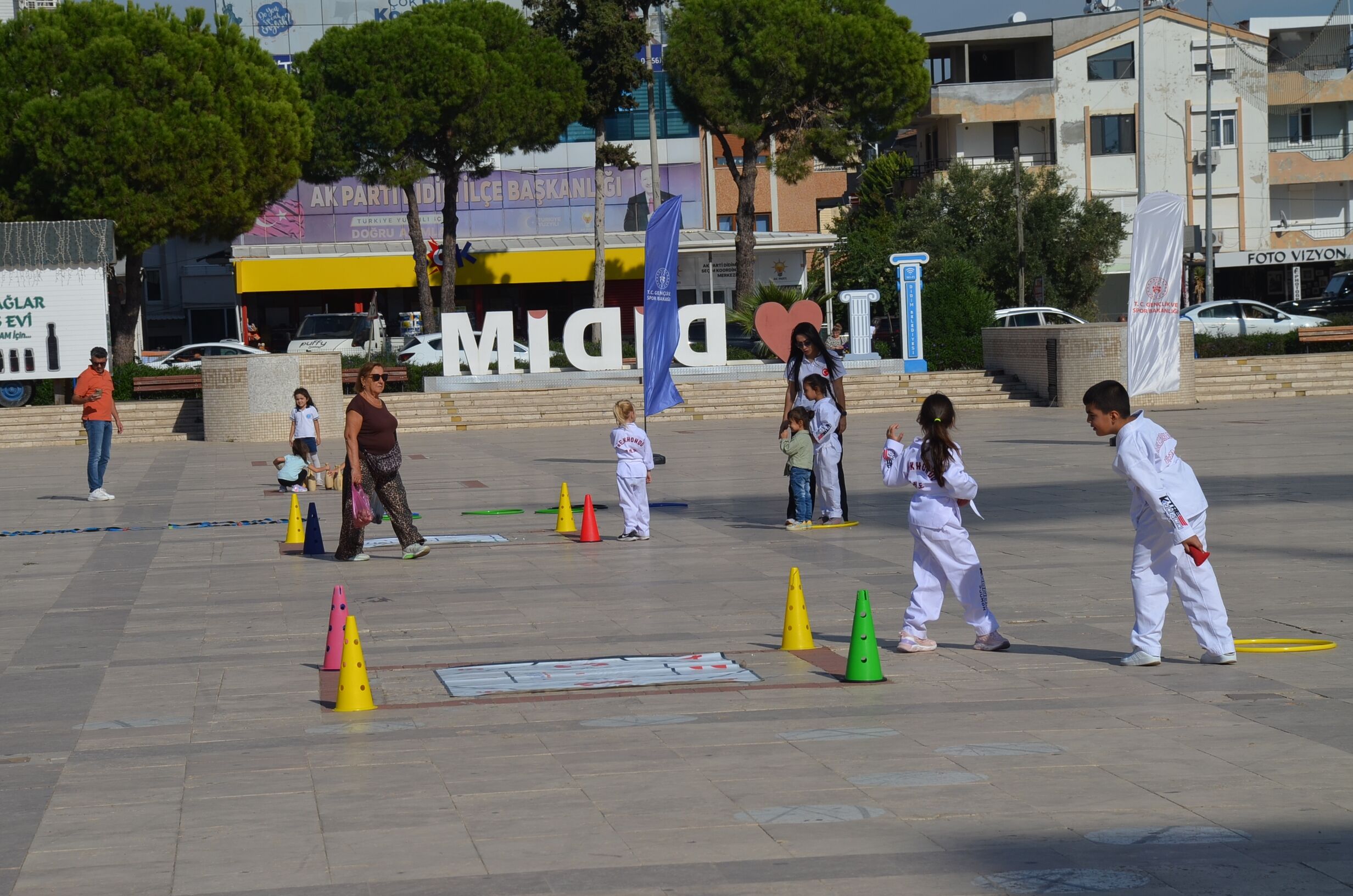 Didimde Amator Spor Haftasi Coskusu Yasandi 698053 B25250
