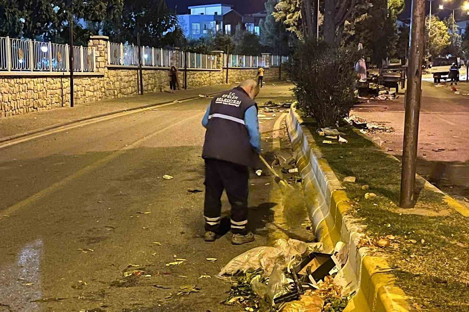 Efeler Belediyesi Semt Pazarlarinda Temizlik Calismasi Yapti 1791187804280 98183