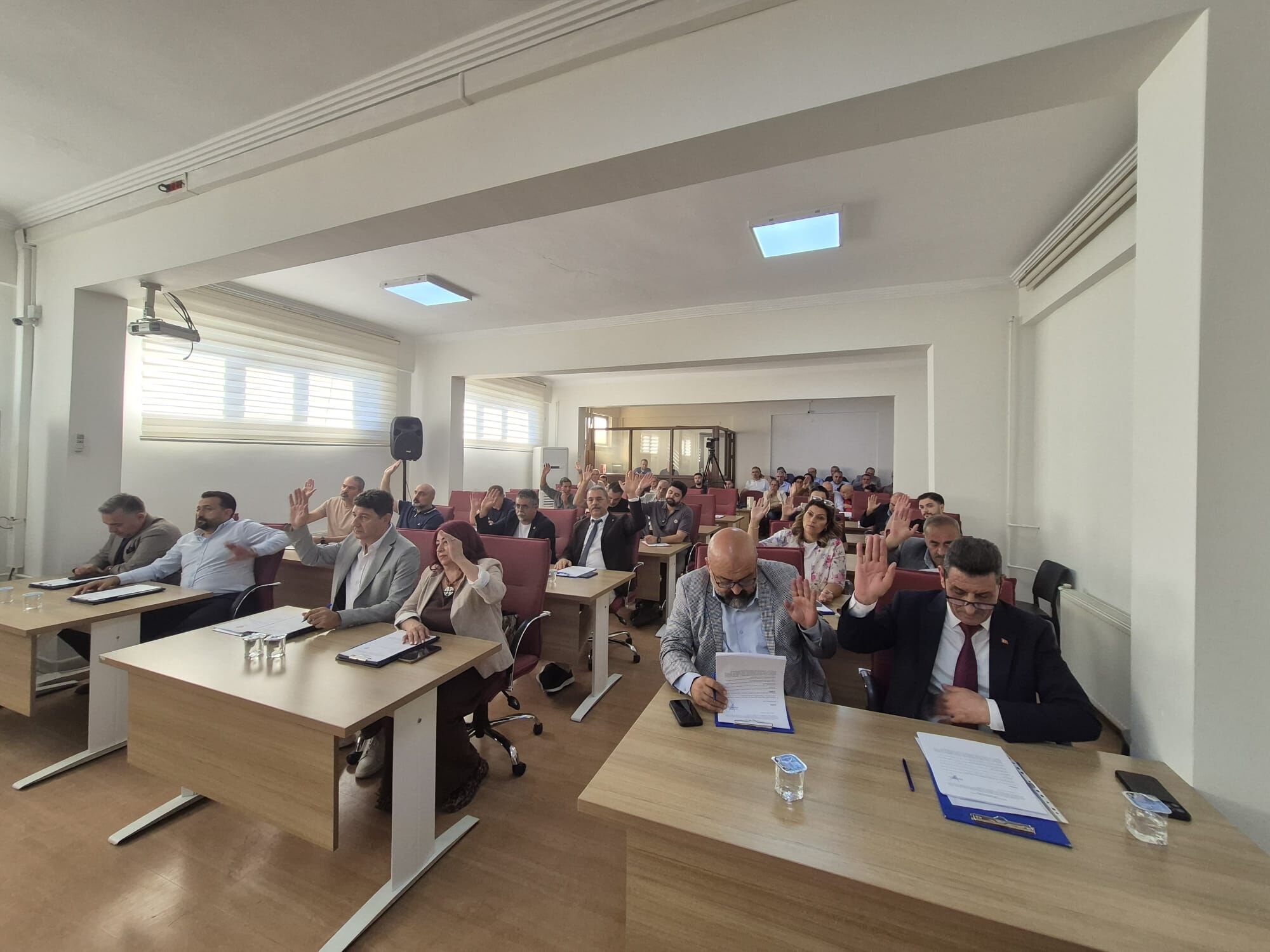 Efeler'de katı atık ücretlerine zam