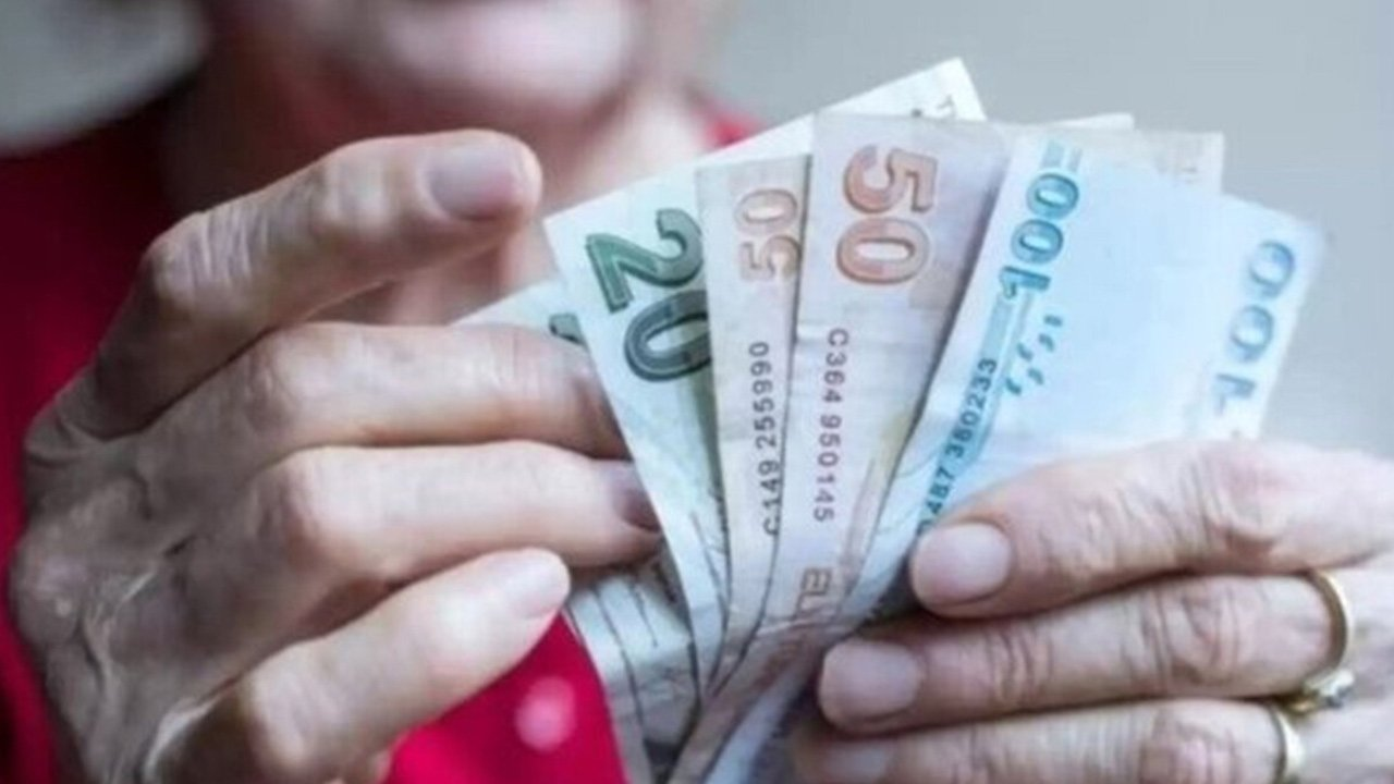 Emekliye Rapor Parasi Mujdesi Mi Odeme Icin Kritik Sart Belli Oldu 1822559 Photogallery 20261014004630 4