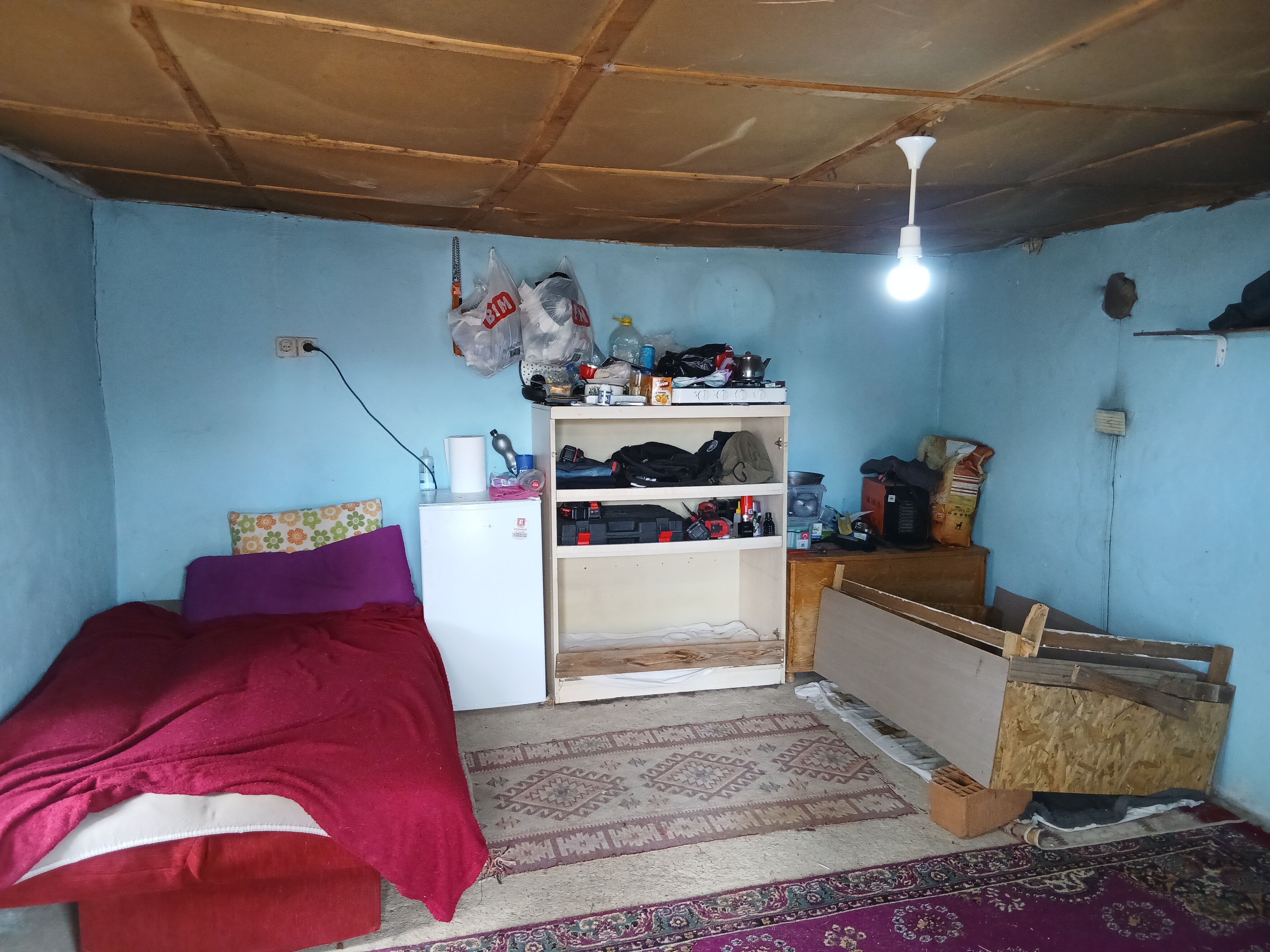 Karacasuda Bir Hayat Hikayesi Evinden Arabasindan Isinden Ol 696969 Deb51D