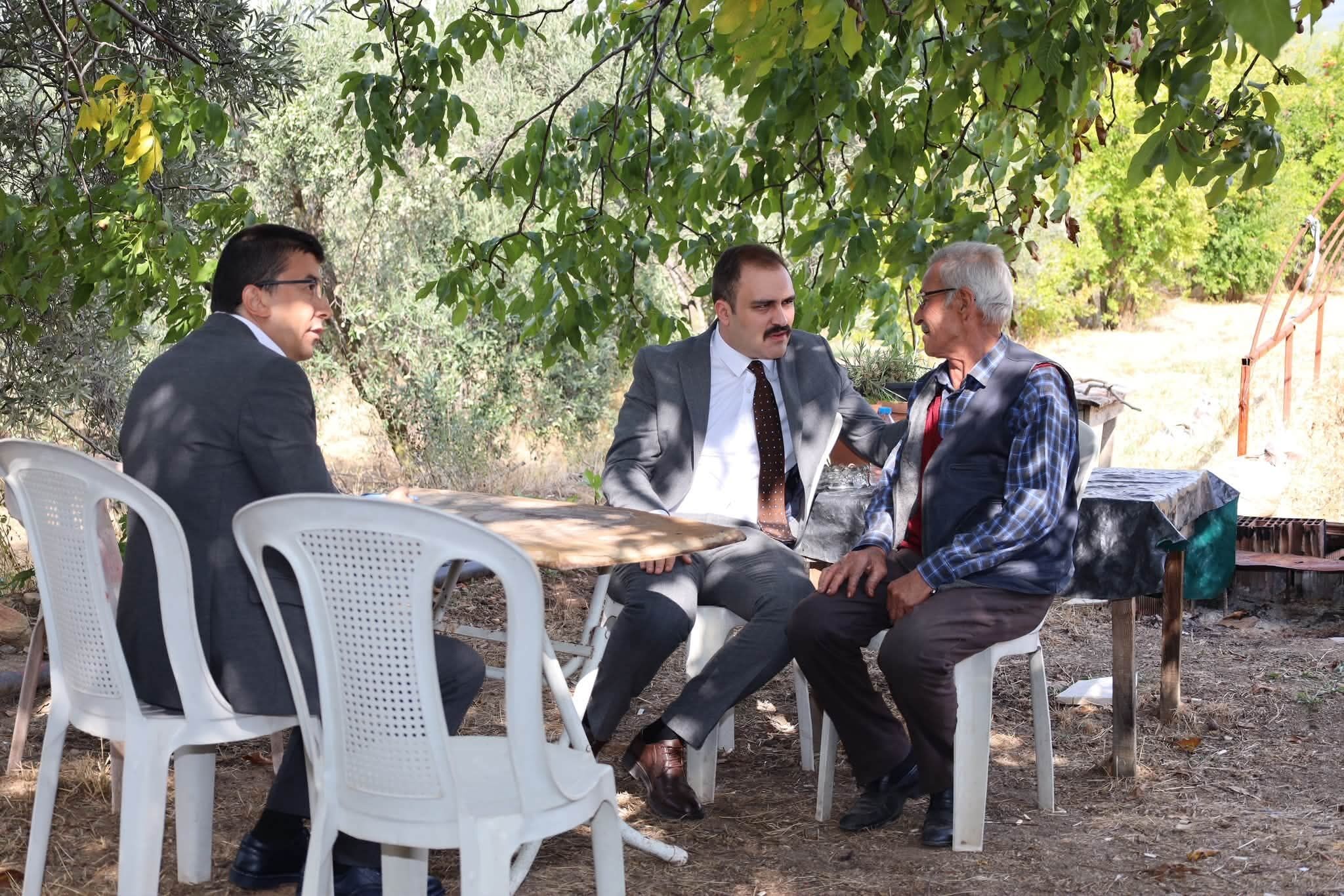 Karacasuda Yaslilar Gununde Anlamli Ziyaret 696740 4A6F4B