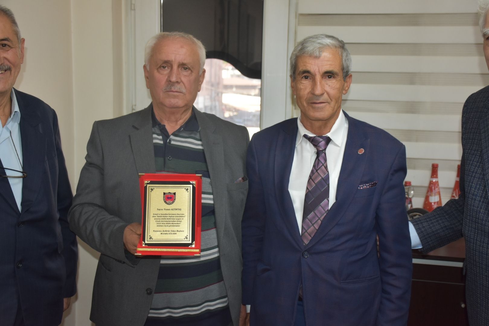 Karacasu'da yılın şoför ahisi Yunus Altıntaş oldu