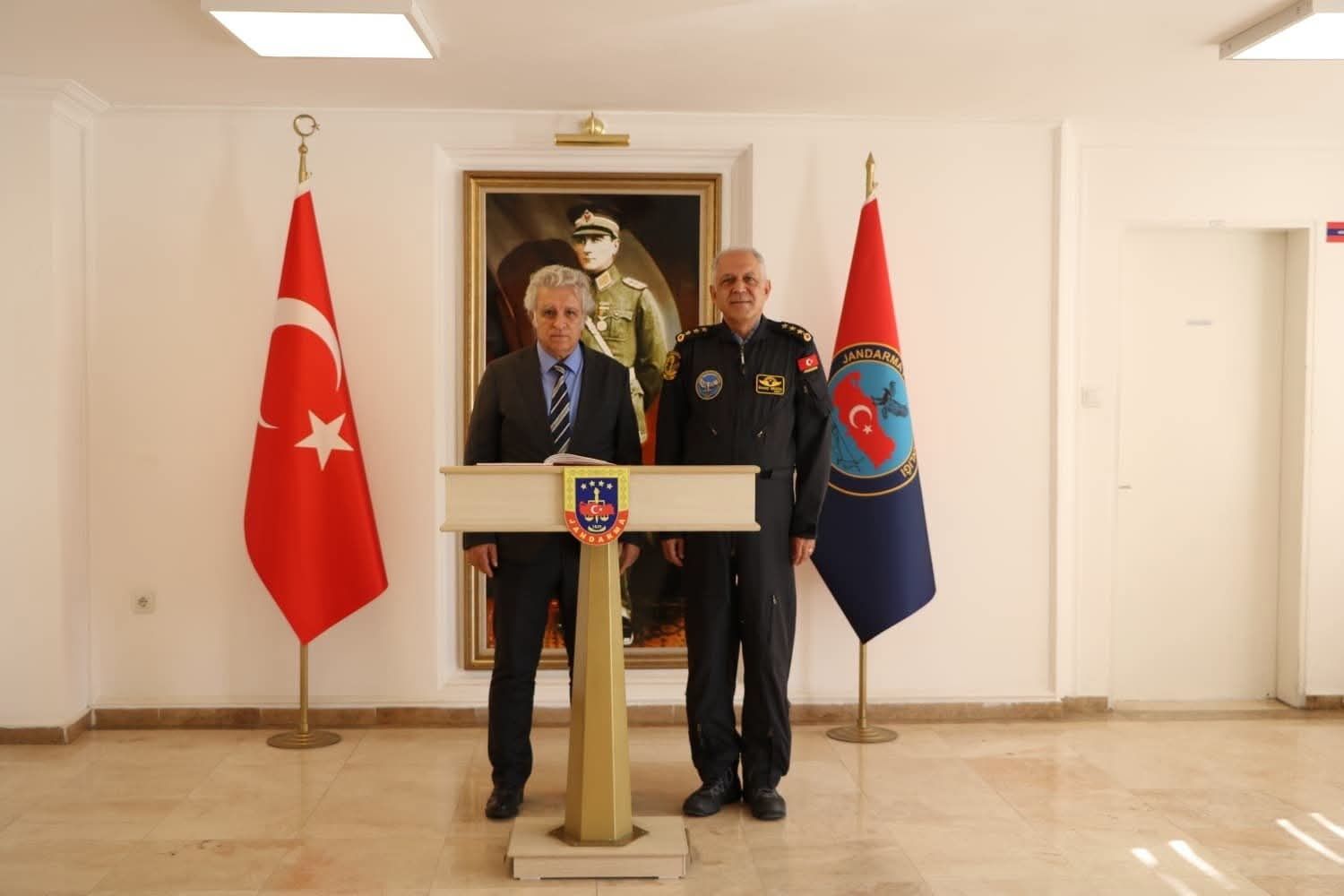 Kaymakam Keklikten Komutanlara Ziyaret 701735 463755