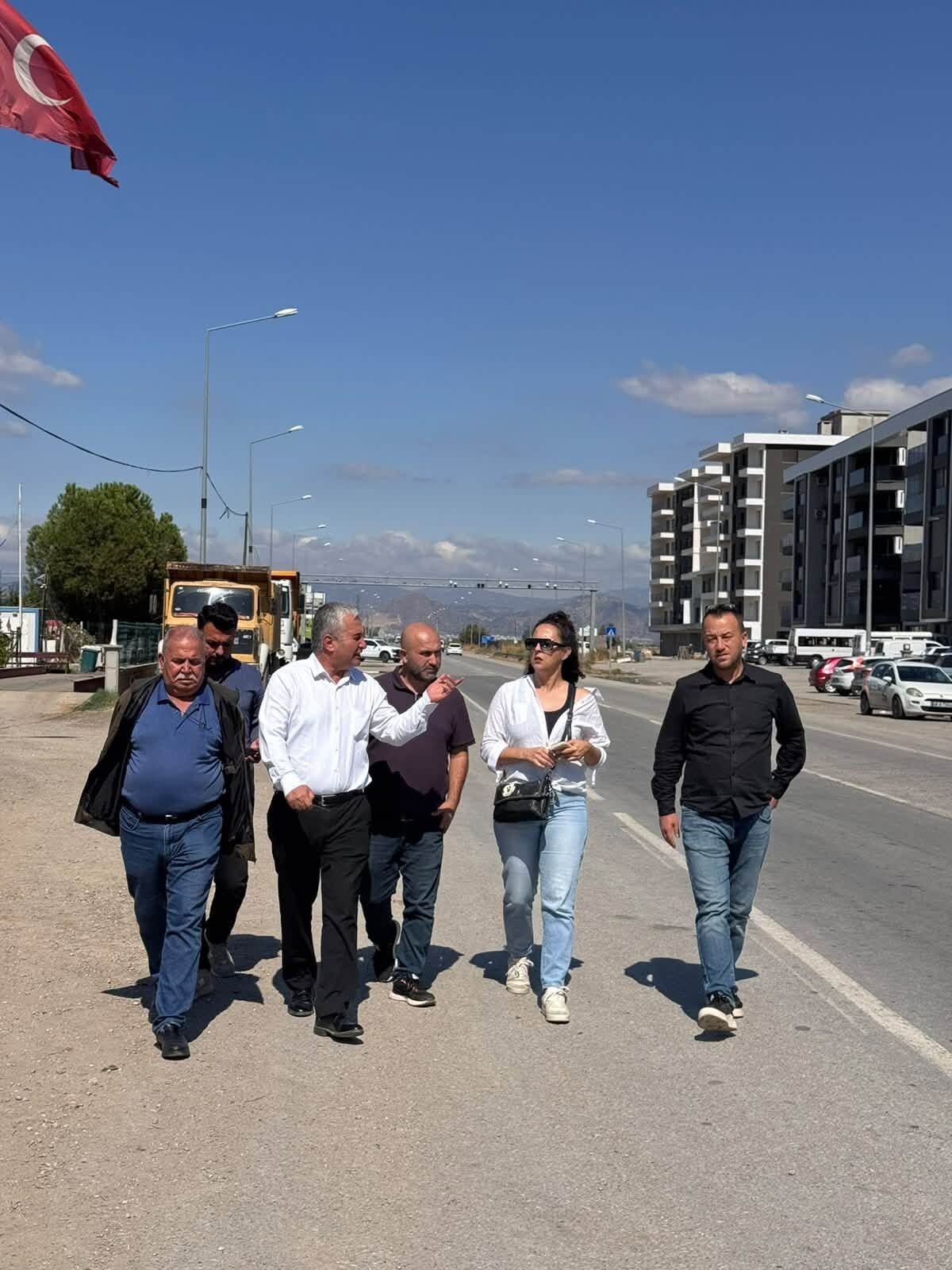 Kocarlida Yol Ve Kaldirim Projeleri Icin Sahada Inceleme 697070 1C89F1