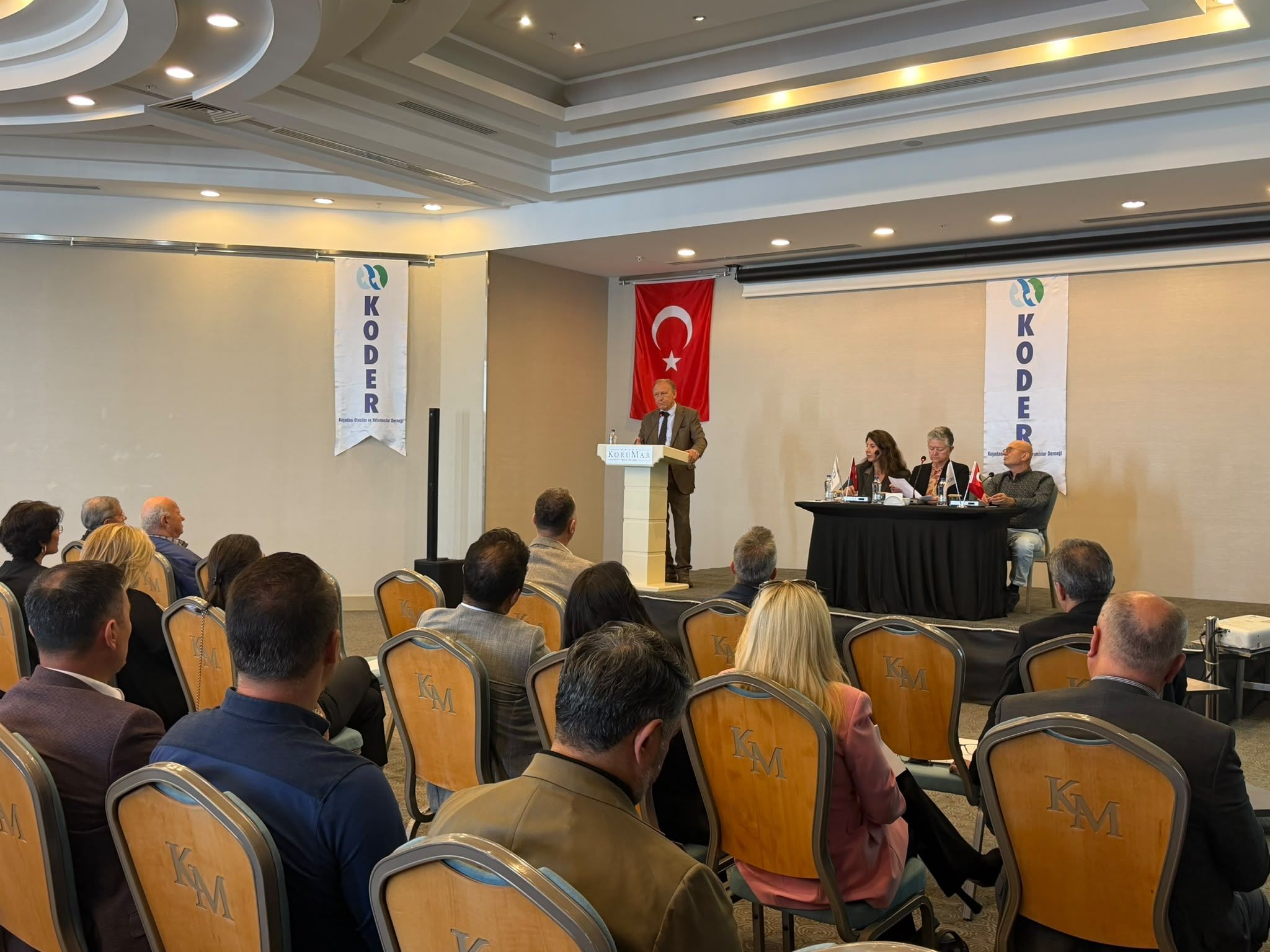 Koder Yeni Donemde Ozdenle Guven Tazeledi 701318 7304D6