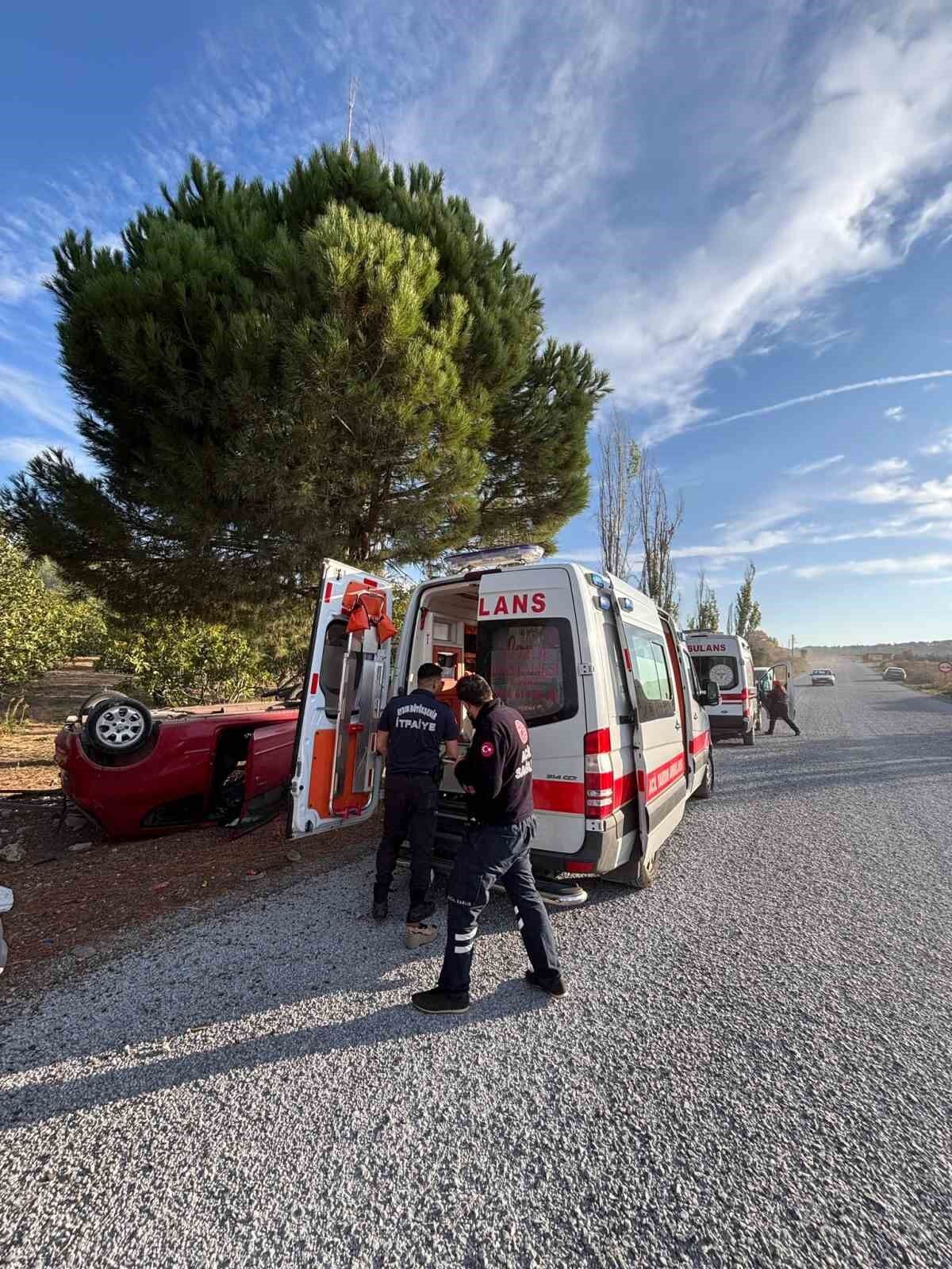 Kusadasi Nda Otomobil Takla Atti 1 Yarali 1791369303714 313