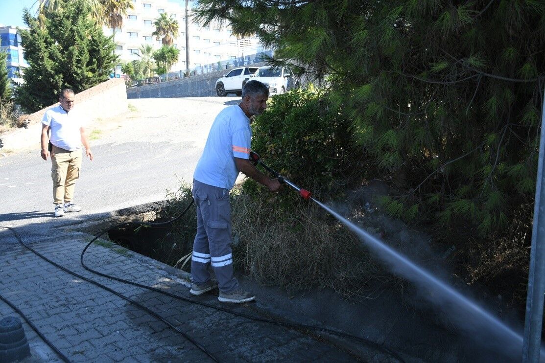 Kusadasi Nda Yagmur Suyu Hatlari Yagislara Hazirlaniyor 1791619801082 560827