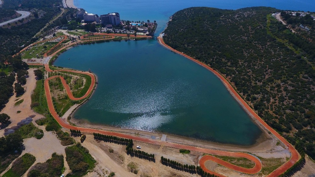 Kusadasinda Otel Gorunumlu Rezidansa Yargi Freni 699078 20A8A2
