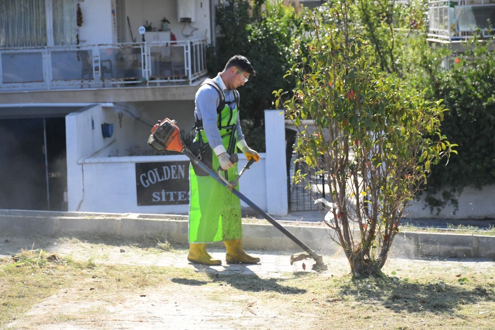 Kusadasinin Yesil Dokusuna Ozenli Dokunus 698301 Fc276E